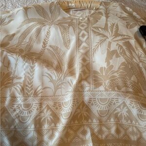 Beige blouse
Lafayette pants. Originally 90
Selling both for $60